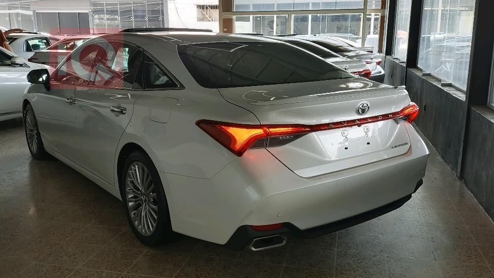 Toyota Avalon